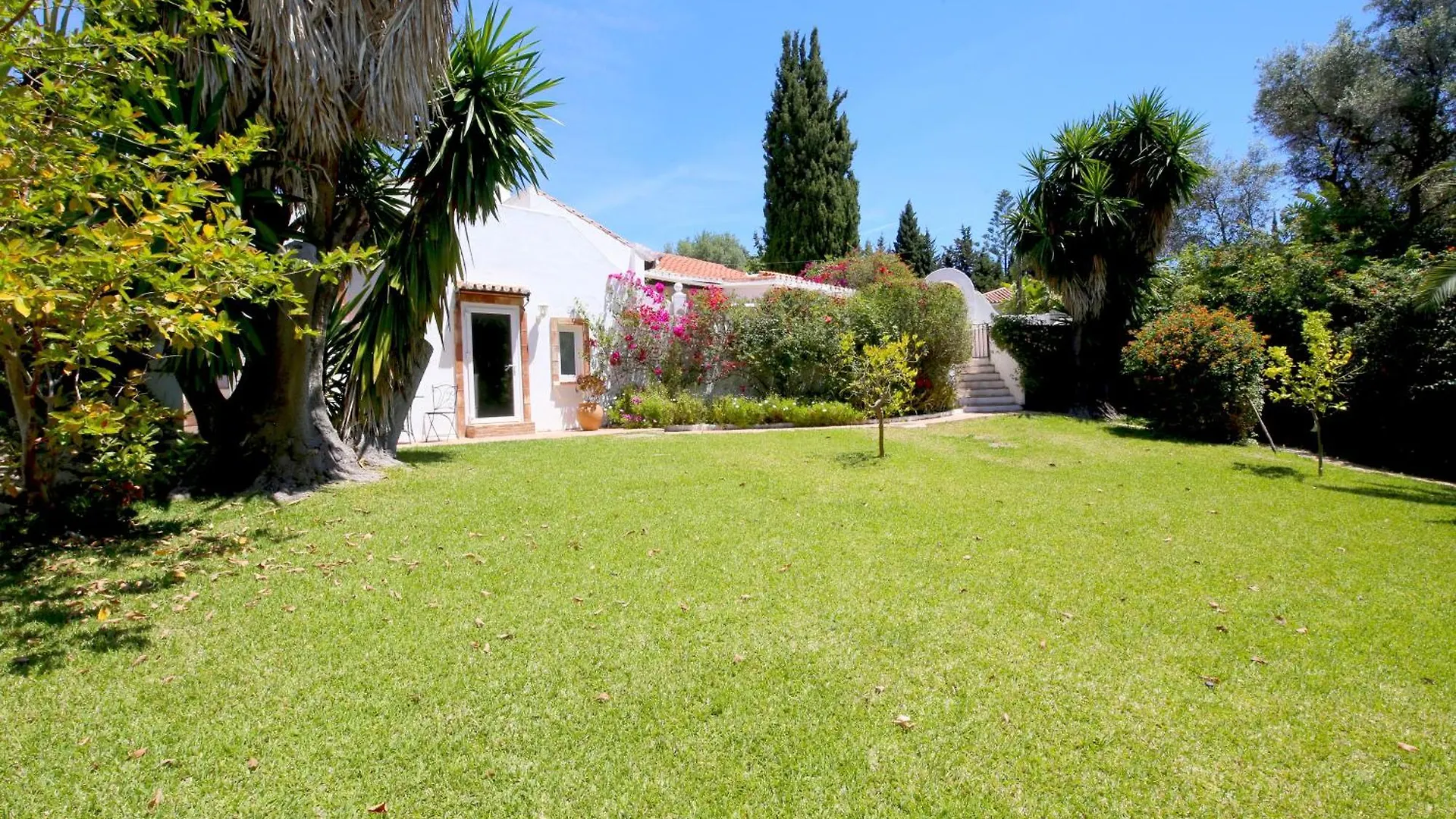Villa Campo Estepona 0*,
